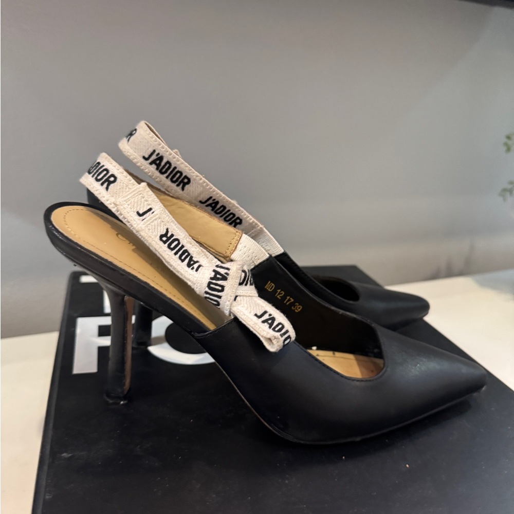 J'Adior Dior Slingback Black Slingback Pumps with White Logo 39 Read info 7.5